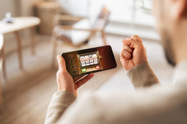 DANA and OVO e-wallet deposit options on neraka189